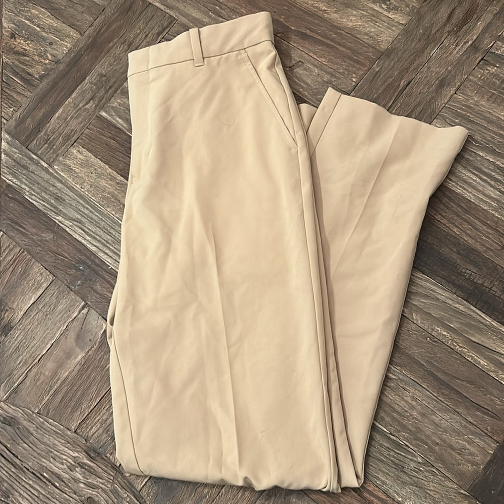 Boys Izod, Dri-Fit, lightweight Khaki pant, NWOT, never worn! Size 18 Regular